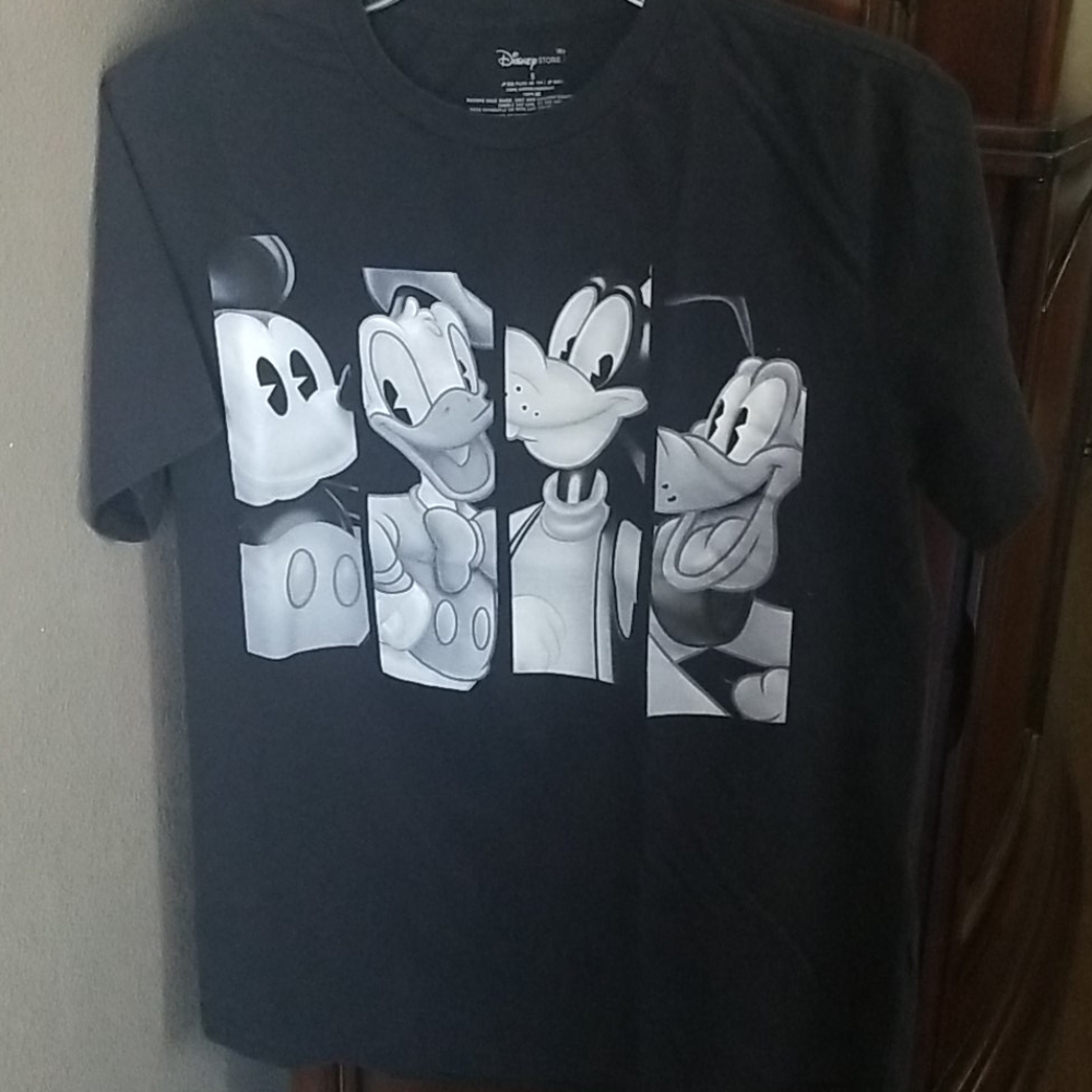 Disney Short Sleeve Tee - Picture 1 of 4